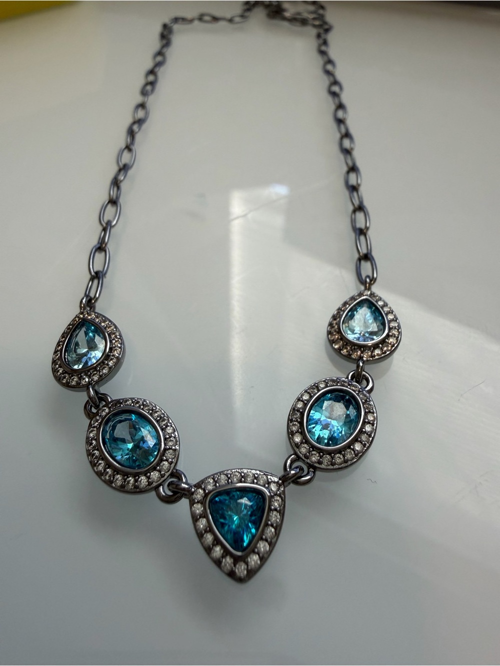 Sparkling Blue Teardrop & Oval Pendant Necklace unicorn
